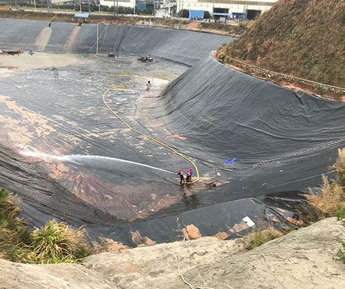 隆德废水池清理